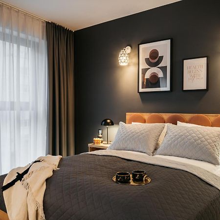 Orso Rooms & Apartments - Loftaffair Collection Варшава Екстериор снимка