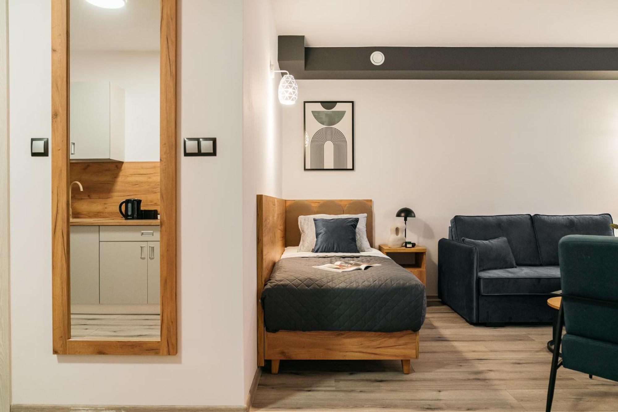 Orso Rooms & Apartments - Loftaffair Collection Варшава Екстериор снимка